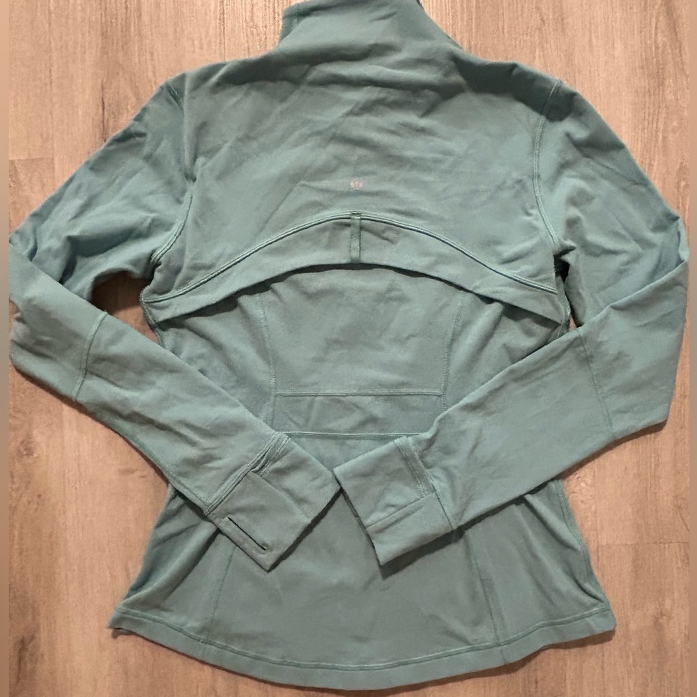 Lululemon Define Jacket - Picture 3 of 6